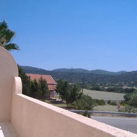 Hotel Theresa At Karpaz Peninsula