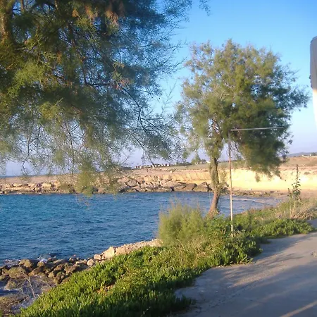 Hotel Theresa At Karpaz Peninsula 2*