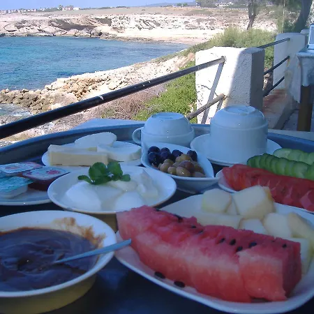 Theresa At Karpaz Peninsula Hotel 2*