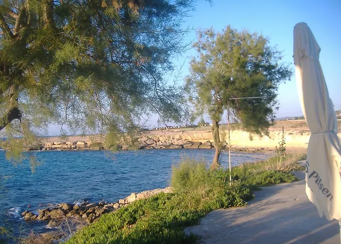 ホテル Theresa At Karpaz Peninsula 2*