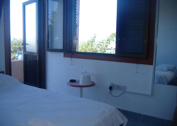 Theresa At Karpaz Peninsula ホテル Ayia Trias