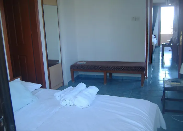 ホテル Theresa At Karpaz Peninsula Ayia Trias