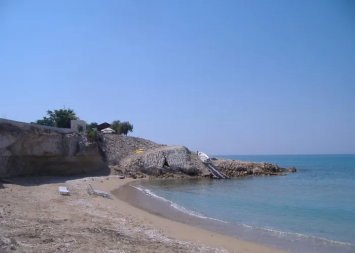 Theresa At Karpaz Peninsula ホテル Ayia Trias